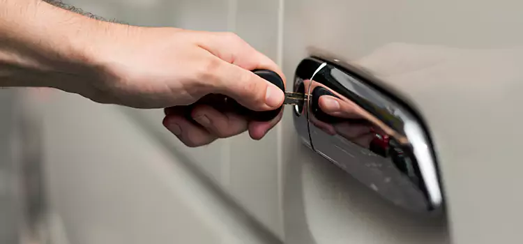Why Choose Our Auto Locksmith Team in Huntington, WV?
